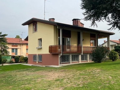 Affitto Villa singola in San Daniele del Friuli