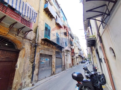 Appartamento in vendita 4 Stanze da letto a Palermo