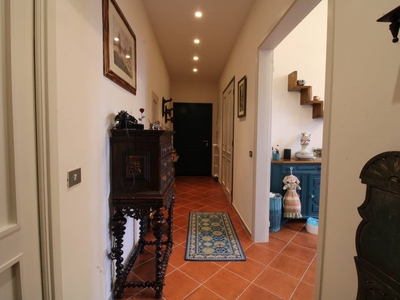 Appartamento in Vendita a Firenze, zona Savonarola, 990'000€, 190 m²