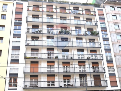Appartamento in Vendita a Milano, zona Loreto, 952'000€, 168 m²
