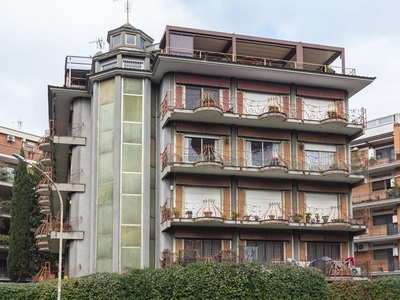 Appartamento in Vendita a Roma, 770'000€, 250 m²