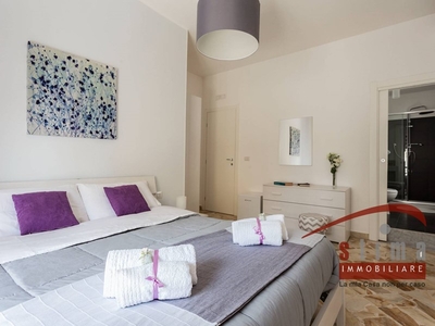 Appartamento in Vendita a Siracusa, zona Borgata, 195'000€, 170 m²