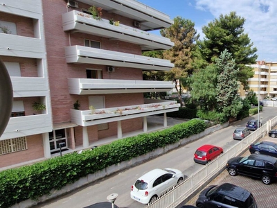 Appartamento in vendita a Taranto Solito/corvisea