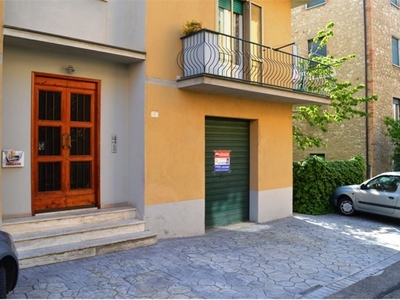 Box in Vendita a Perugia, zona Centro storico, 9'800€, 35 m²