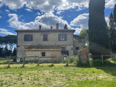 Casa in vendita a Castiglione Del Lago