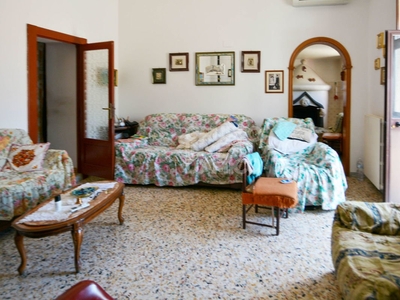 Casa indipendente in vendita 2 Stanze da letto a Cisternino