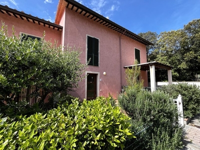 Casa Indipendente in Vendita a Livorno, zona Quercianella, 220'000€, 70 m², arredato