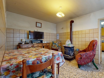 Casa semi indipendente in vendita 3 Stanze da letto a Casola In Lunigiana