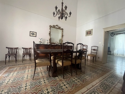 Casa singola in vendita a Adelfia Bari Montrone