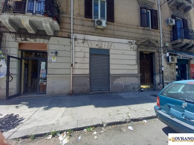 Negozio in Vendita a Palermo, 35'000€, 25 m²