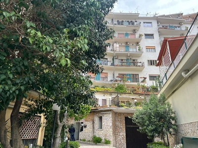 Quadrilocale in Vendita a Napoli, 350'000€, 80 m²