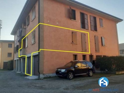 Quadrilocale in Vendita a Reggio Emilia, 45'750€, 71 m²