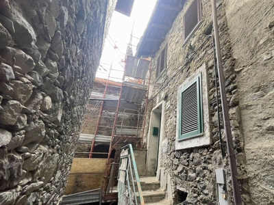 Rustico casale in Via San Martino a Castione Andevenno