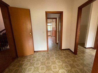 Trilocale in Vendita a Gorizia, zona Sant' Anna, 110'000€, 100 m²