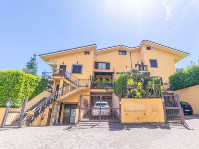 Villa a schiera in Via Alfredo Serranti 28 a Montecompatri