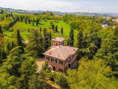 Villa in vendita a Modena Centro Storico