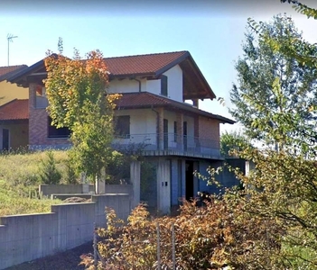 Villa in vendita a Montegrosso D'Asti
