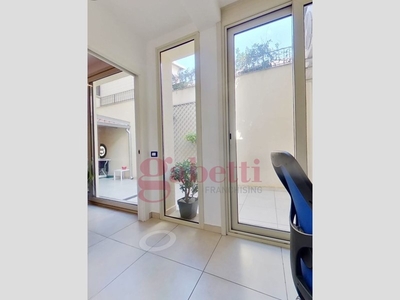 Villa in Vendita a Palermo, 465'000€, 200 m²