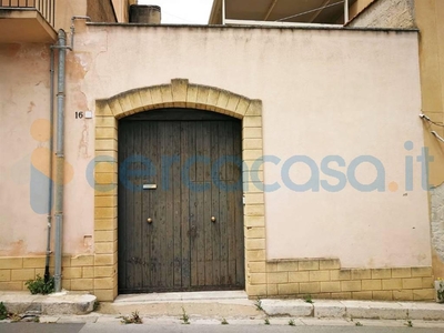 Casa singola in vendita in Via Poerio, Castelvetrano