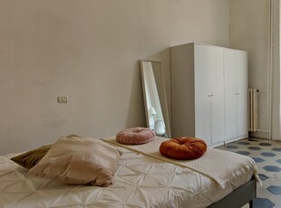 Appartamento con 1 camera da letto in affitto a Milano