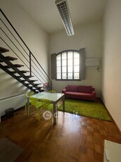 Appartamento in Affitto in a Bologna
