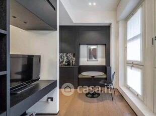 Appartamento in Affitto in Corso Magenta 83 a Milano