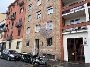 Appartamento in Affitto in Via Alpignano 12 a Torino