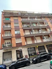 Appartamento in Affitto in Via Bagnasco 7 a Torino