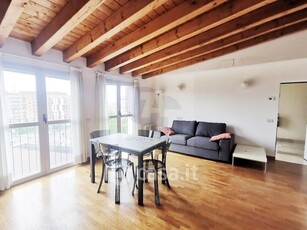 Appartamento in Affitto in Via Carlo Farini 93 a Milano
