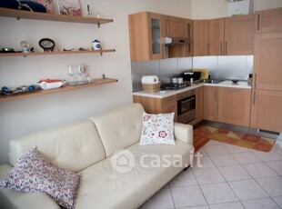 Appartamento in Affitto in Via Coluccio Salutati 2 a Milano