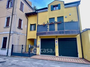 Appartamento in Affitto in Via dei Mille 2 B a Padova