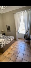 Appartamento in Affitto in Via Enrico Alvino 155 a Napoli