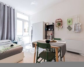 Appartamento in Affitto in Via Ermete Zacconi 8 a Bologna