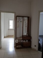 Appartamento in Affitto in Via Francesco De Sanctis 61 a Torino
