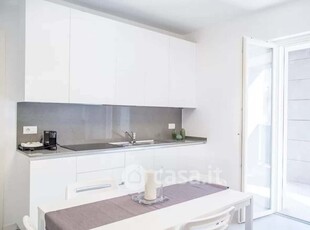 Appartamento in Affitto in Via Giovanni Battista Niccolini 37 a Milano