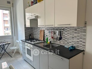 Appartamento in Affitto in Via Guglielmo Röntgen 2 a Milano