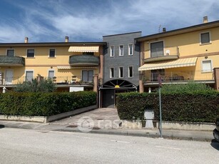 Appartamento in Affitto in Via Lago di Garda a Bastia Umbra