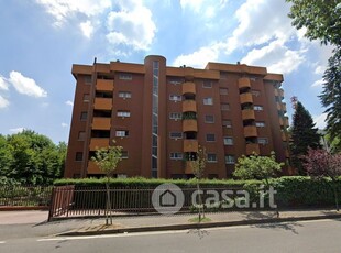 Appartamento in Affitto in Via Molise 15 a Monza