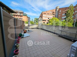 Appartamento in Affitto in Via Parisio 38 a Bologna