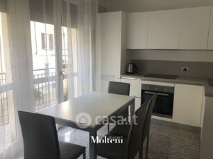 Appartamento in Affitto in Via Roma 41 a Lecco