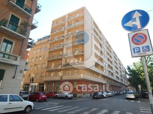 Appartamento in Affitto in Via Rosta 25 a Torino