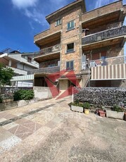 Appartamento in Affitto in Via San Biagio Platani a Roma