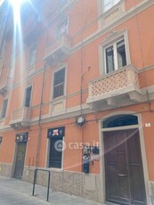 Appartamento in Affitto in Via Sardegna a Cagliari