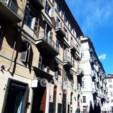 Appartamento in Affitto in Via Urbano Rattazzi 1 a Torino