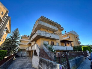 Appartamento in vendita a Folignano