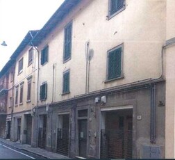 Appartamento in Vendita a Prato Via Filippo Strozzi