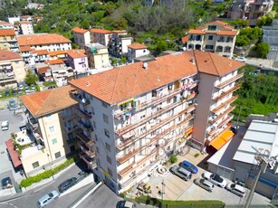Appartamento in Vendita a Ventimiglia Via Riccardo Zandonai