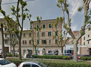 Appartamento in Vendita in Corso Carlo Alberto 97 a Ancona