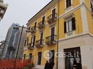 Appartamento in Vendita in Corso Umberto I 3 a Pescara