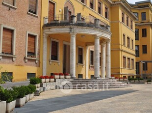 Appartamento in Vendita in Strada dei Tufi 3 a Siena